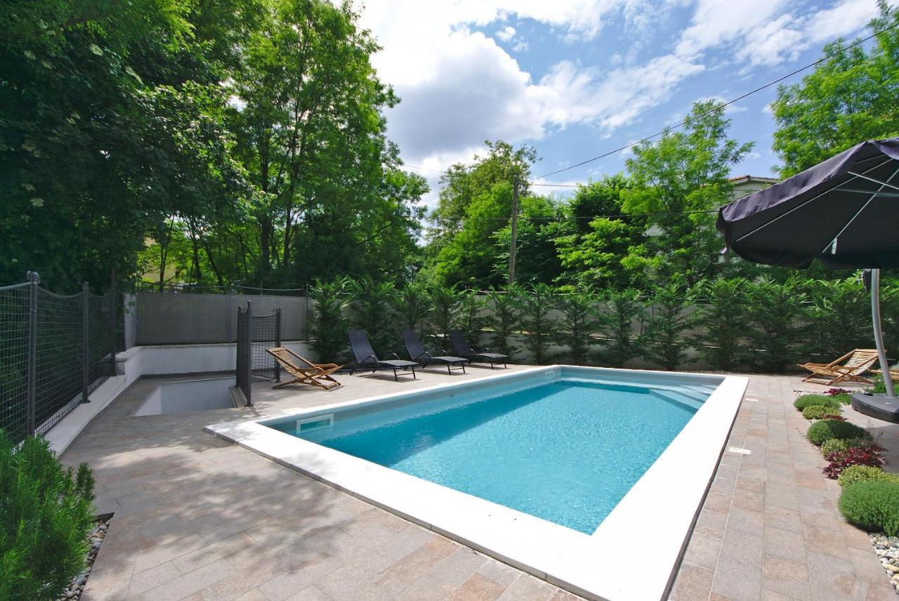 Holiday House With Pool Čavle Εξωτερικό φωτογραφία