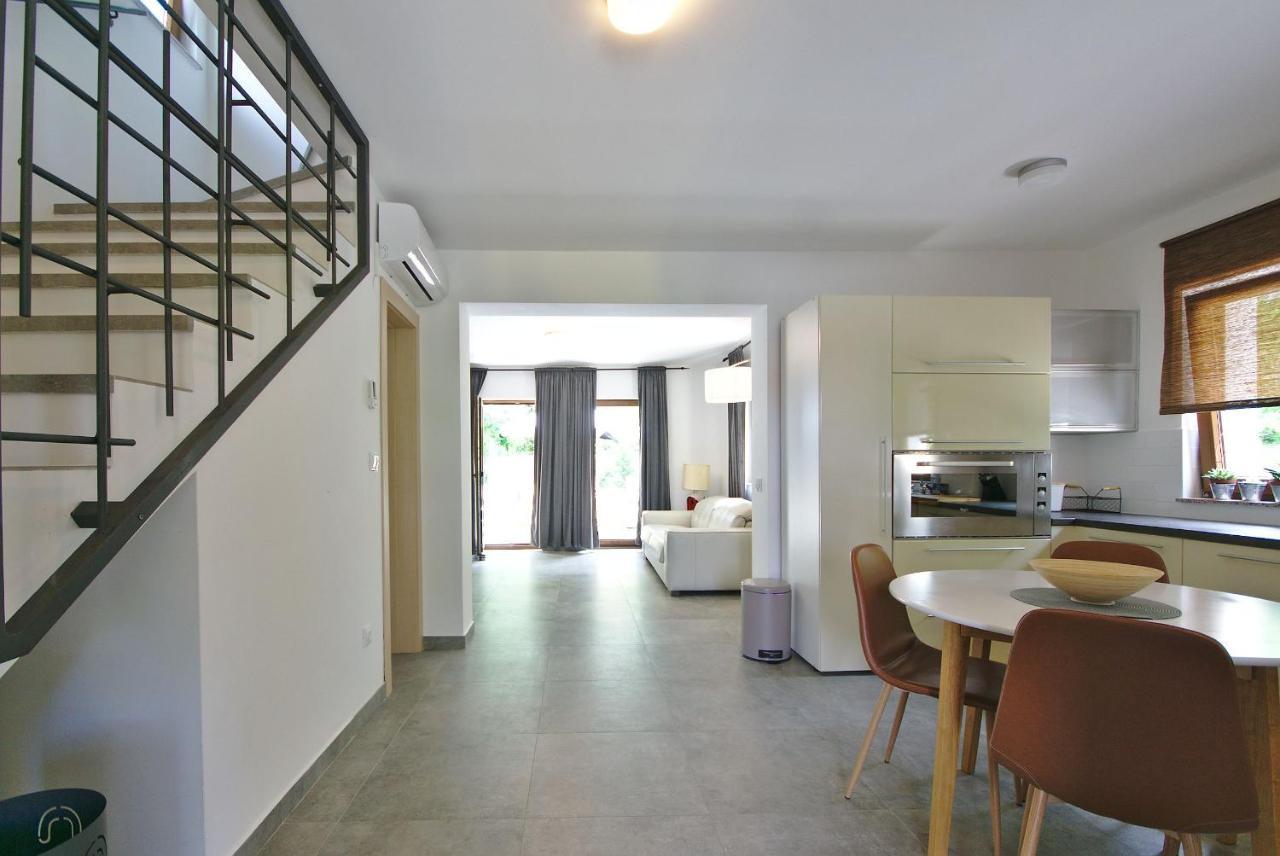 Holiday House With Pool Čavle Εξωτερικό φωτογραφία